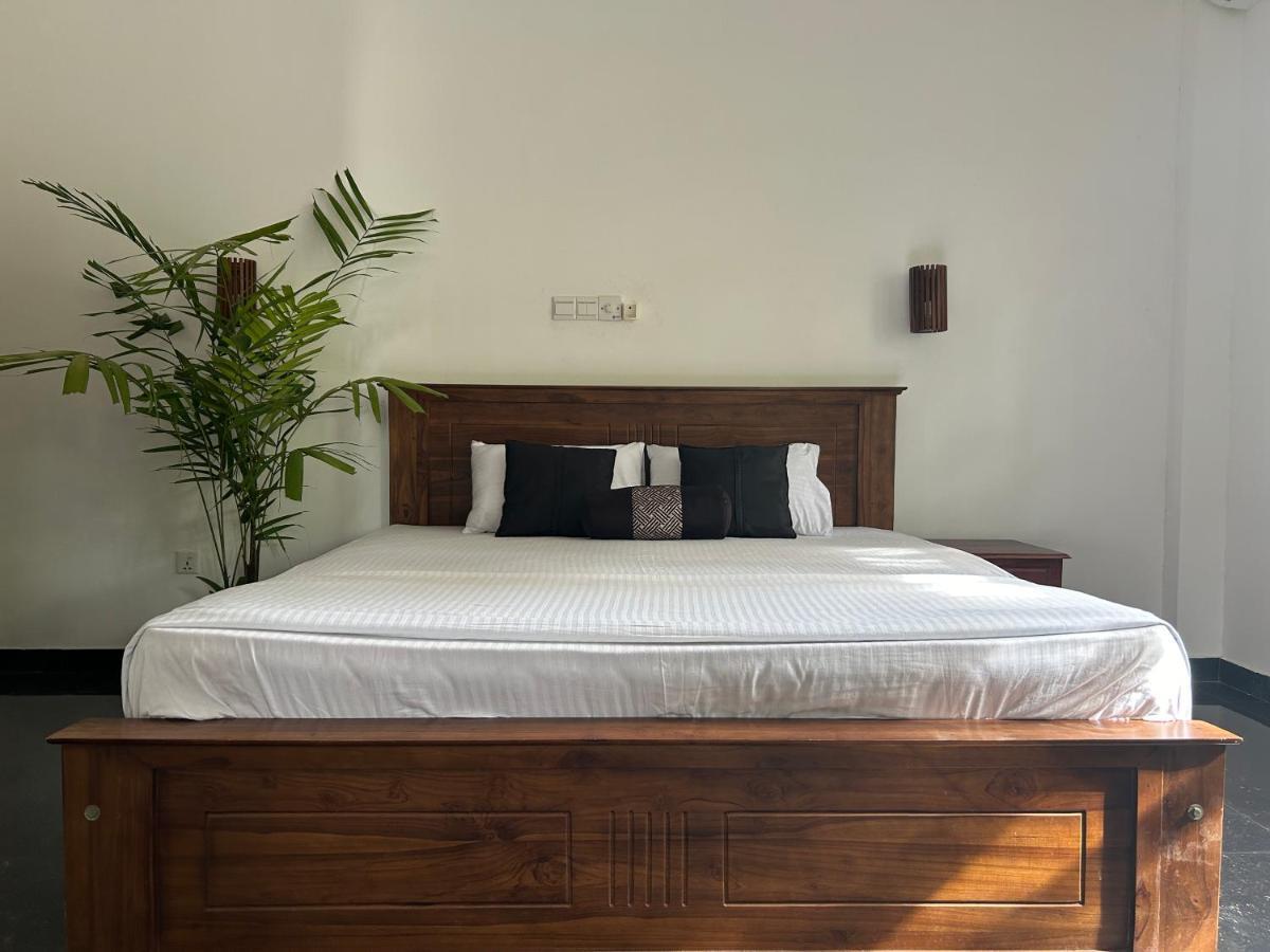 Why Not Mansion Hostel Habaraduwa Central Εξωτερικό φωτογραφία